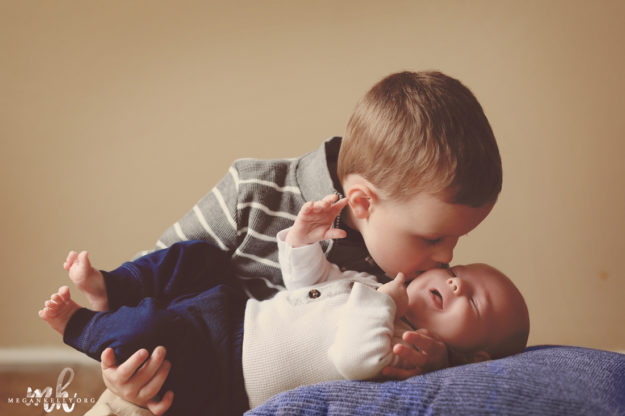 Megan Kelly, Family, Newborn, Michigan, Canton, Southgate, Dearborn, Ypsilanti